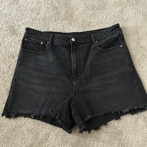 American Eagle Outfitters Black Wash Shorts Size 16